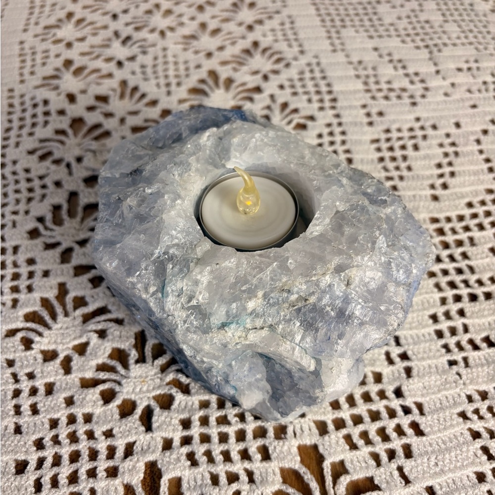 💎🕯️ Blue Crystal Tealight Holder – 5 x 2.5” 🕯️💎
